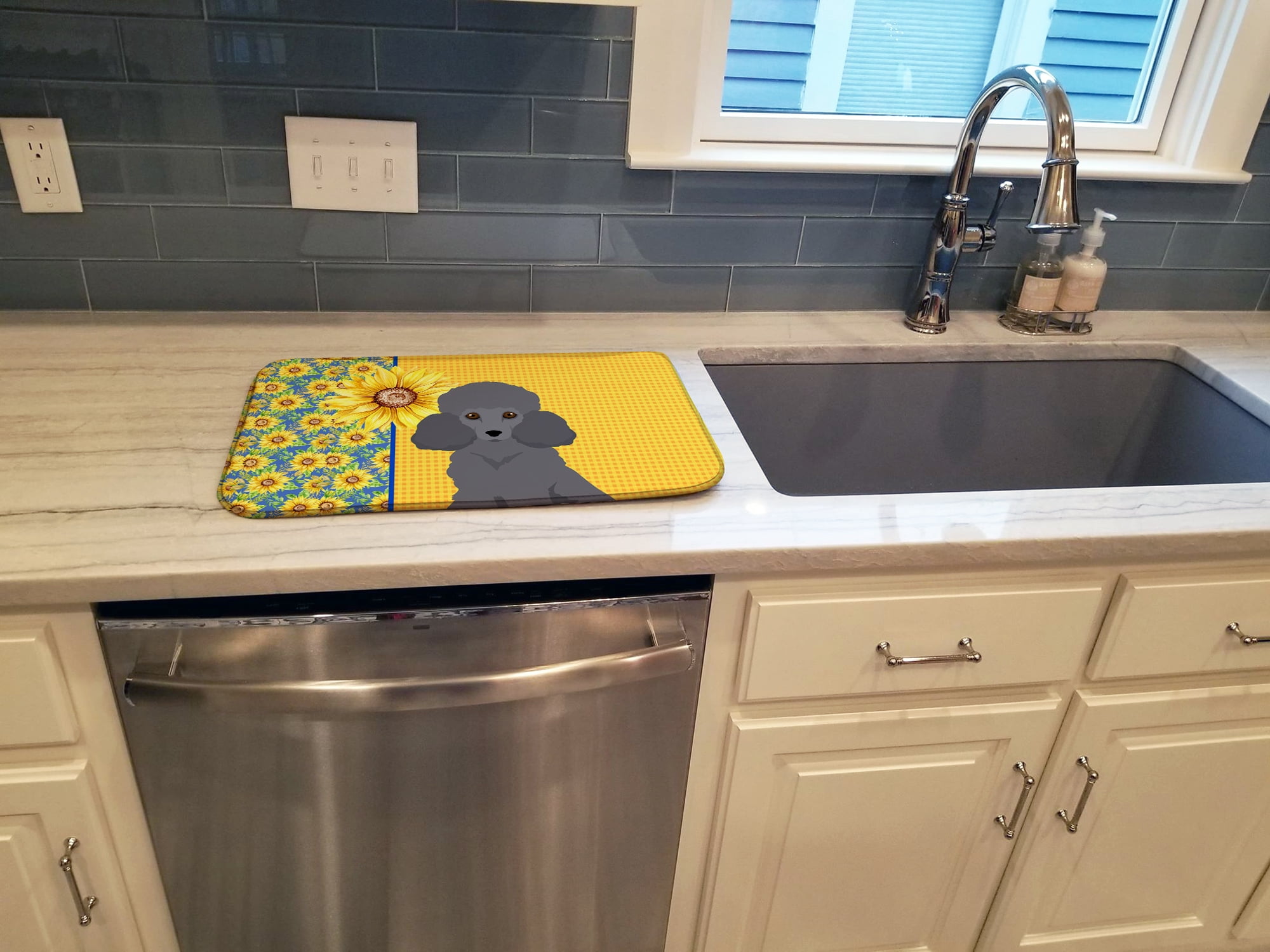 Carolines Treasures WDK5464DDM 21 x 14 in. Summer Sunflowers Toy Gray Poodle Dish Drying Mat
