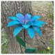 thumbnail image 1 of Estacas de jardín de flores de azucenas de metal Artesanía de hierro Arte de jardín de metal forjado a mano Día de la madre Afortunado Sencillez, 1 of 4