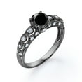 thumbnail image 3 of JeenMata Anillo de Compromiso con Filigrana Art Déco Milgrain de Diamante Negro Redondo de 1,75 Quilates y Moissanita Creado en Laboratorio para Mujer en Baño de Oro Negro de 18 K sobre Plata, 3 of 6