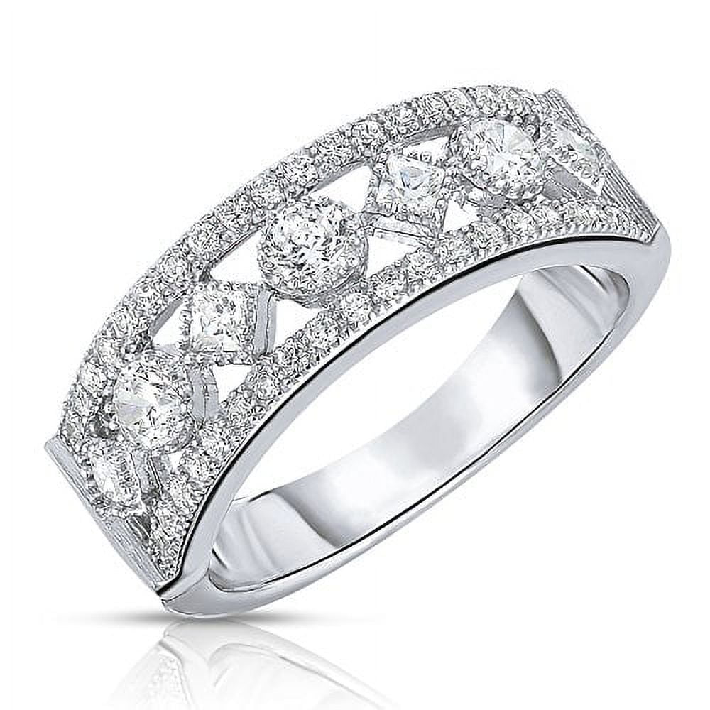 Tilo Jewelry Sterling Silver Diamond-Shaped Round CZ Ring for Women & Unisex Size 7