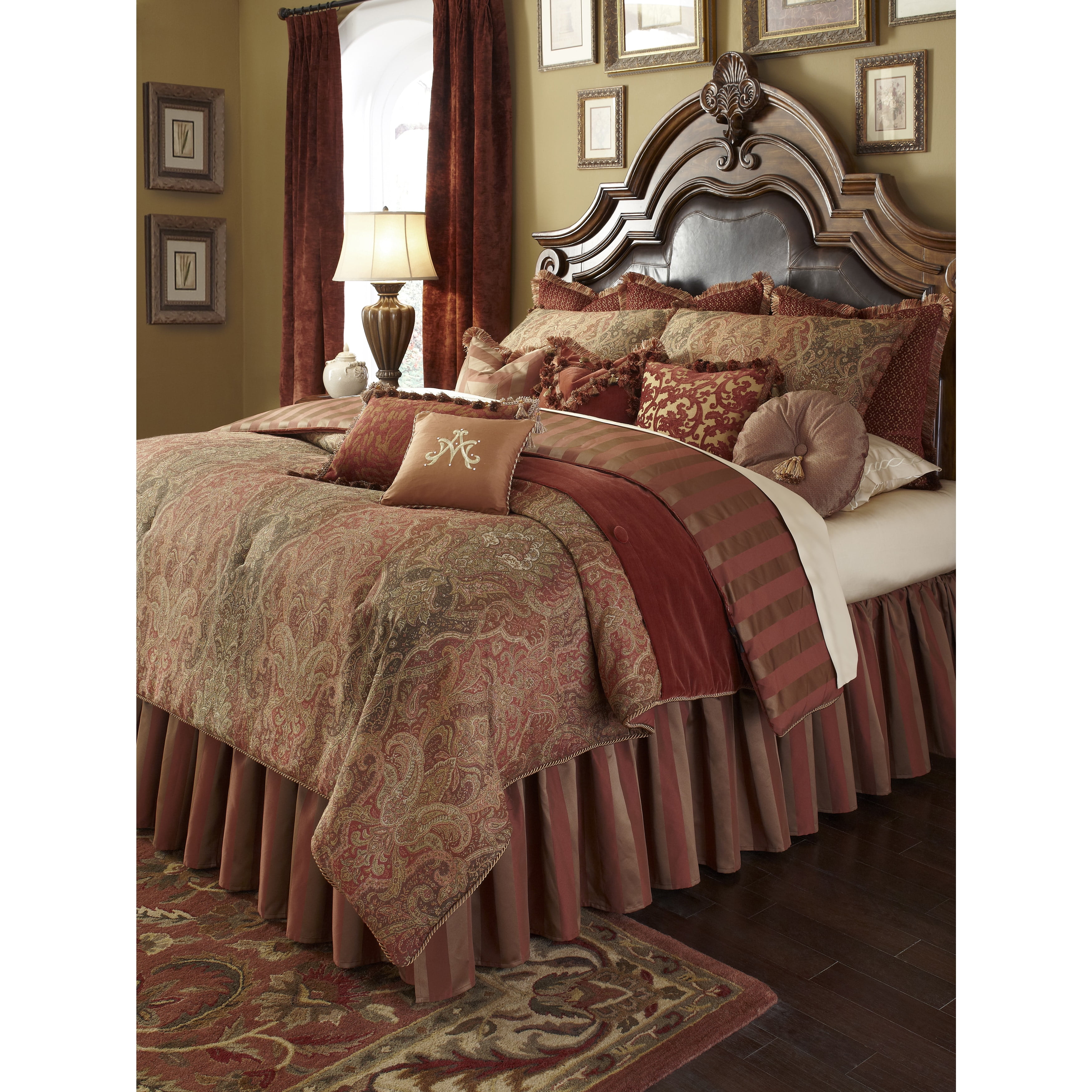 Michael Amini Woodside Park 13piece Comforter Set