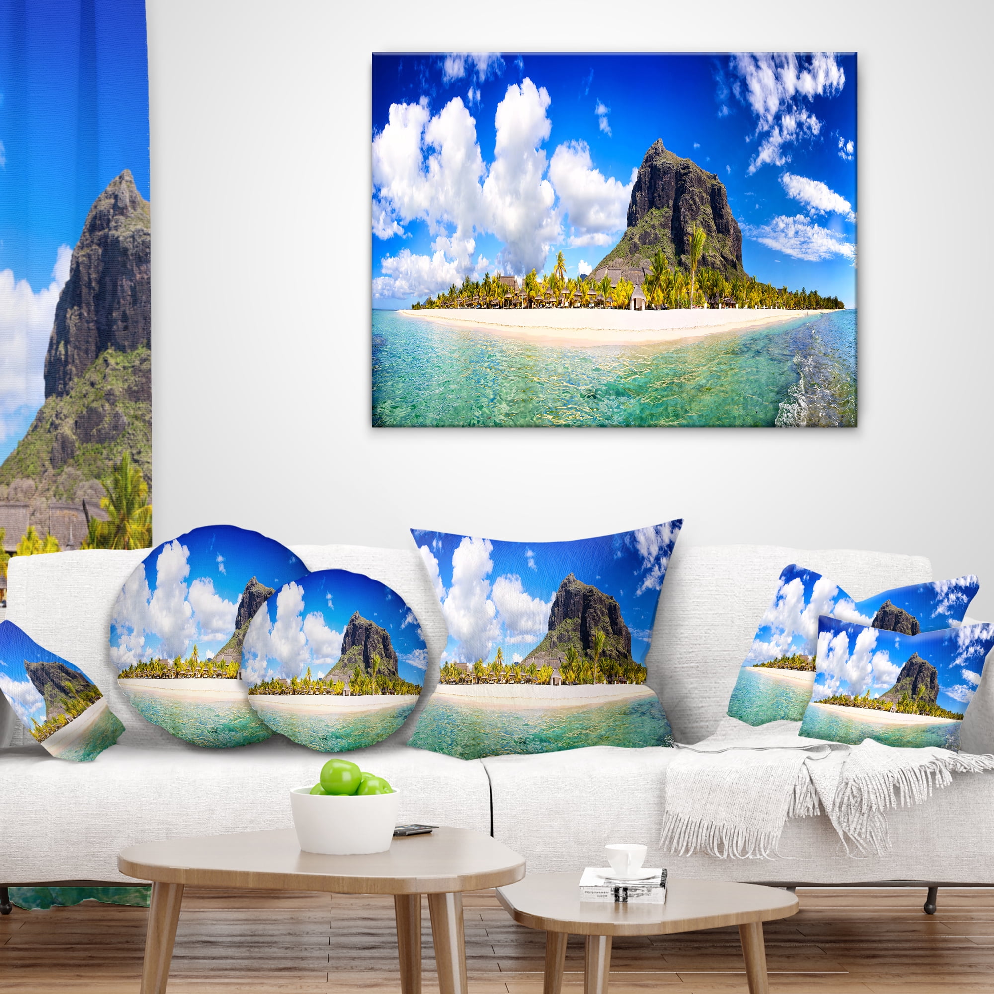 Designart Mauritius Beach Panorama - Photography Throw Pillow - 18x18