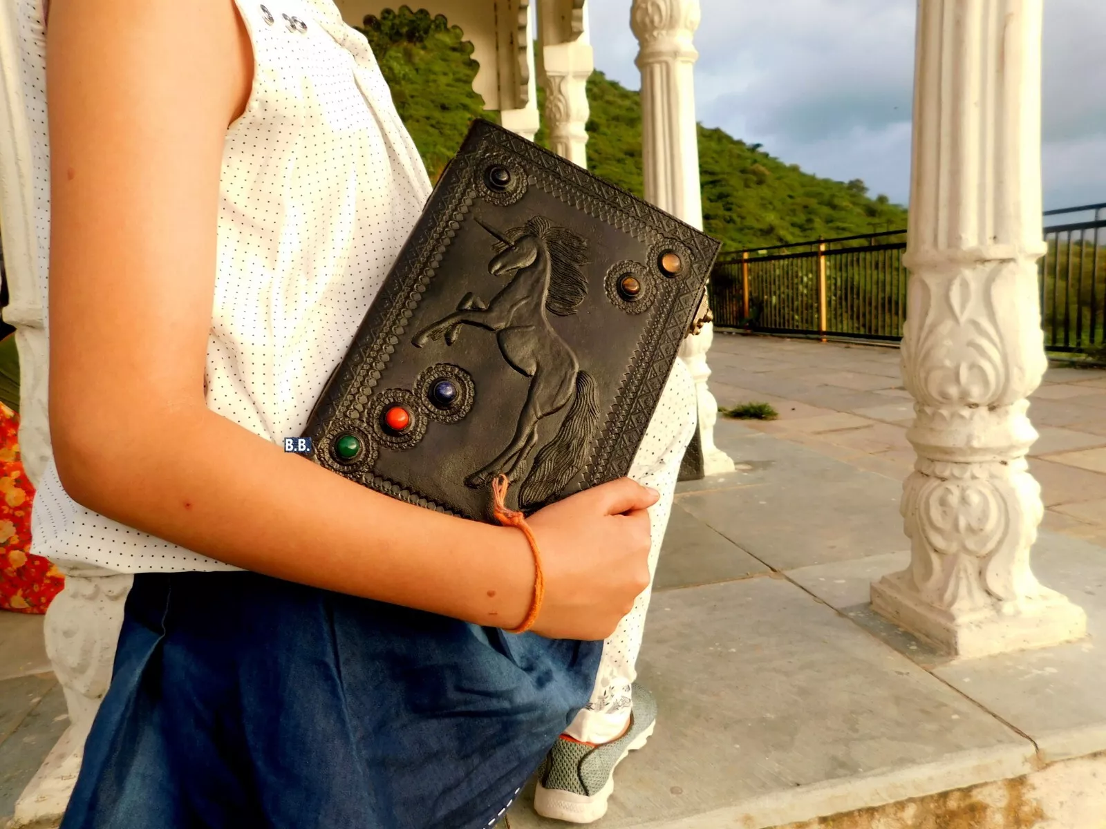 Handcrafted Embossed Design Vintage Leather Bound Journal Unicorn Grimoire Book of Shadow Spell Diary Blank Notebook For Men & Women