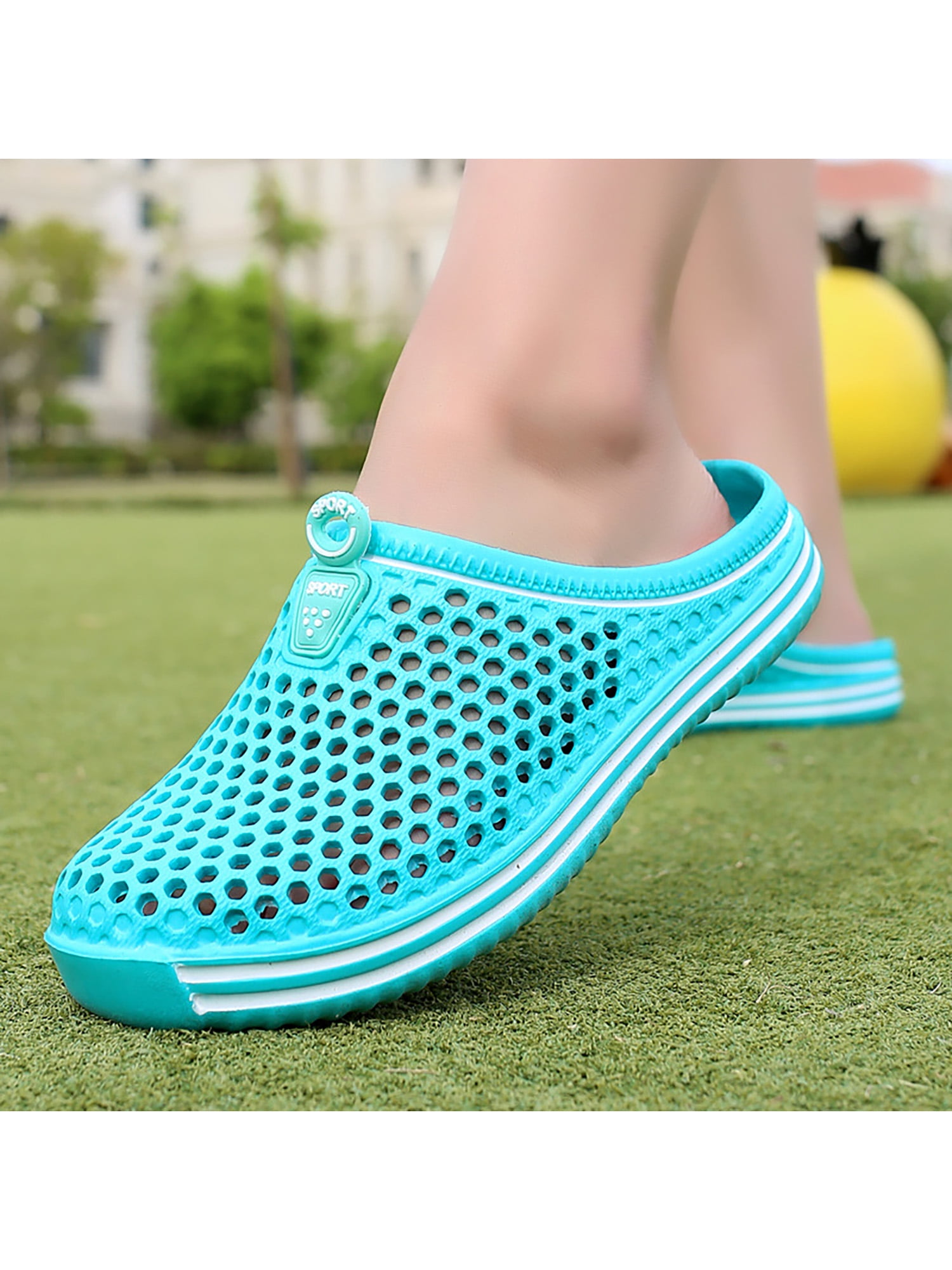 Mens Slipper Fashion Lightweight Garden Clogs Shoes Slippers Sandals Slip-On Hollow Outdoor Casual Shoes for Walking 