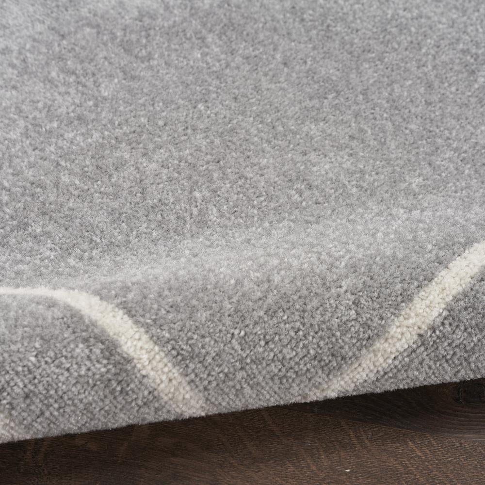 Nourison Essentials Indoor/Outdoor Grey/Ivory 6' x round Area Rug, (6 Round)