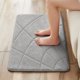 thumbnail image 4 of Alfombra de baño de microfibra suave Alfombra de baño antideslizante | Terciopelo de tortuga dorada súper absorbente | Almohadilla de confort gruesa y lujosa | Lavado fácil a prueba de agua | 16x24, 4 of 7