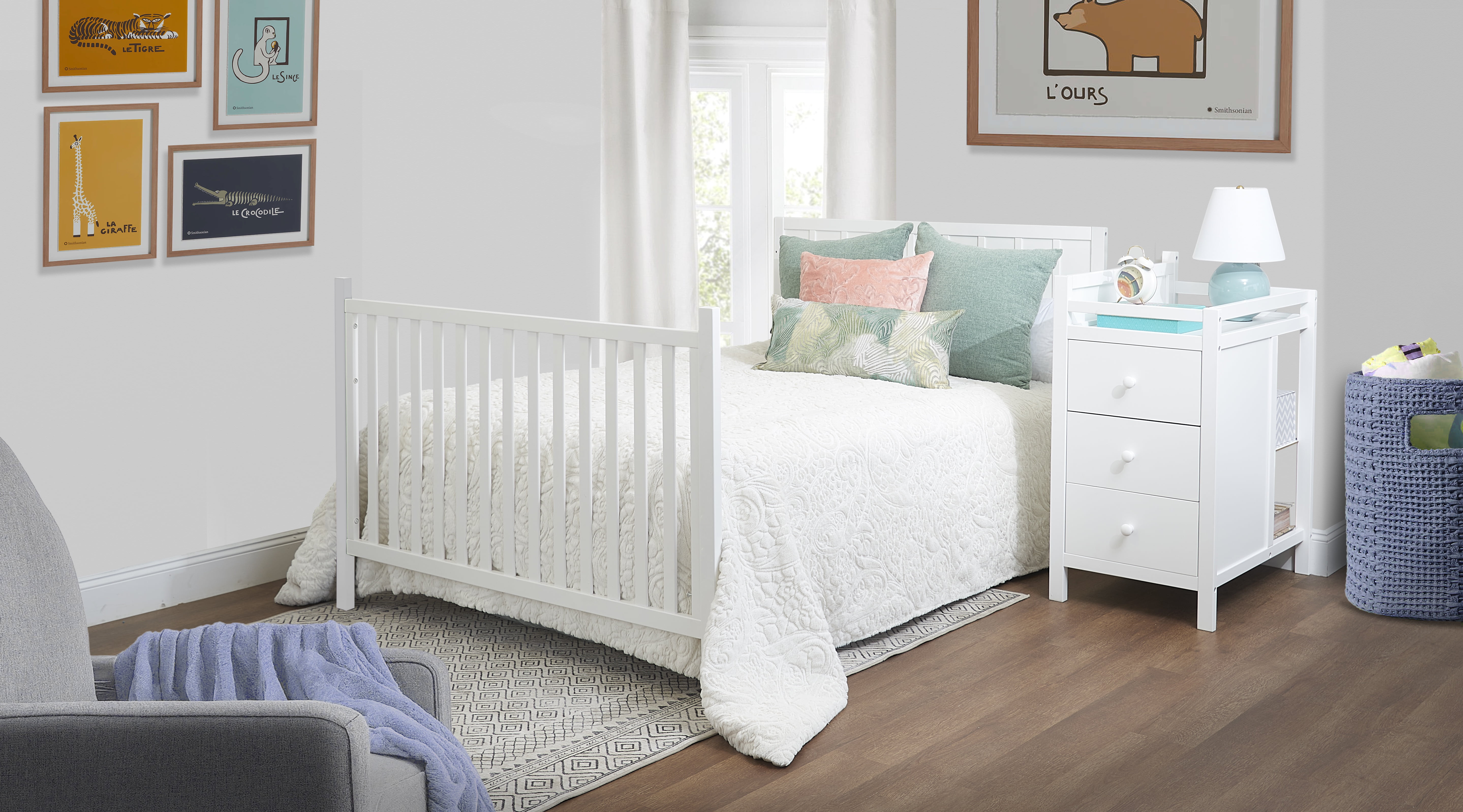 Sorelle Essex Crib & Changer
