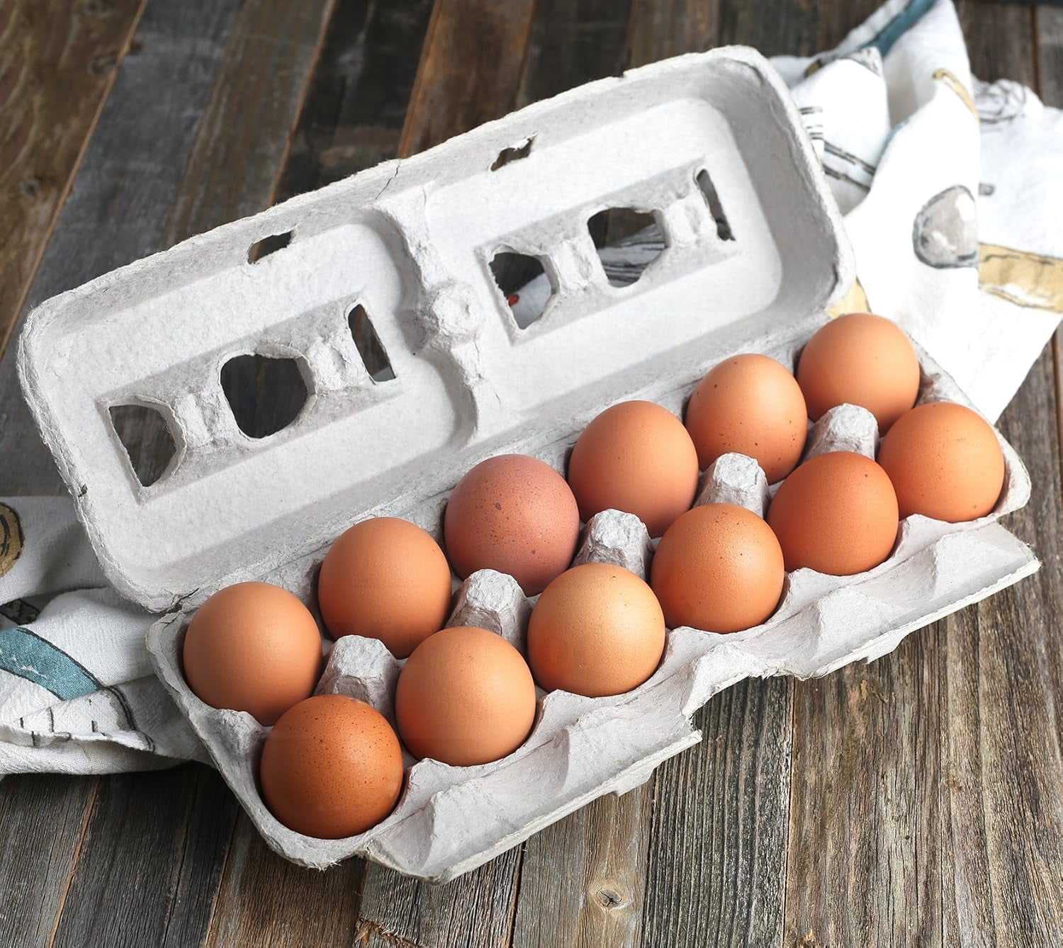MT Products Printed Beige Egg Cartons - Can Hold 12 Jumbo Eggs - Pack of 200