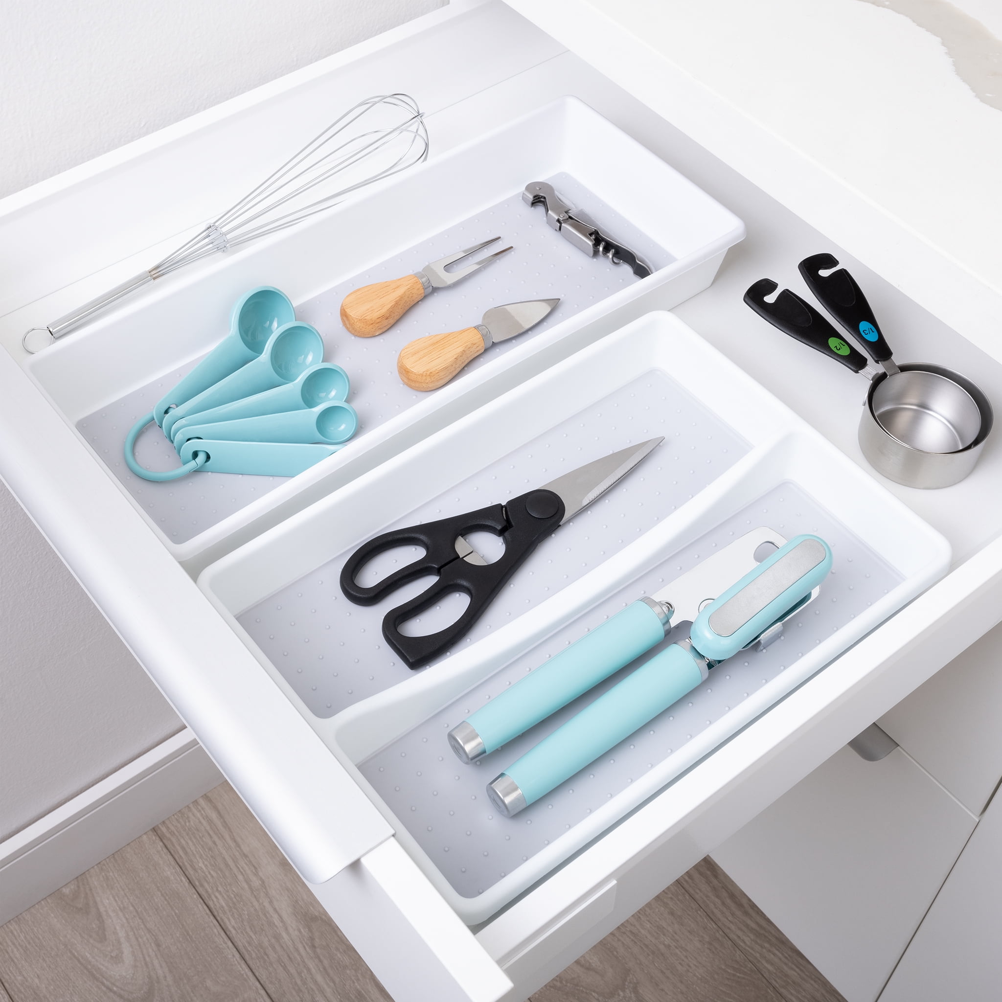 Smart Design Plastic Drawer Organizer - Set of 5 - Non- Slip Lining and Feet- Gray