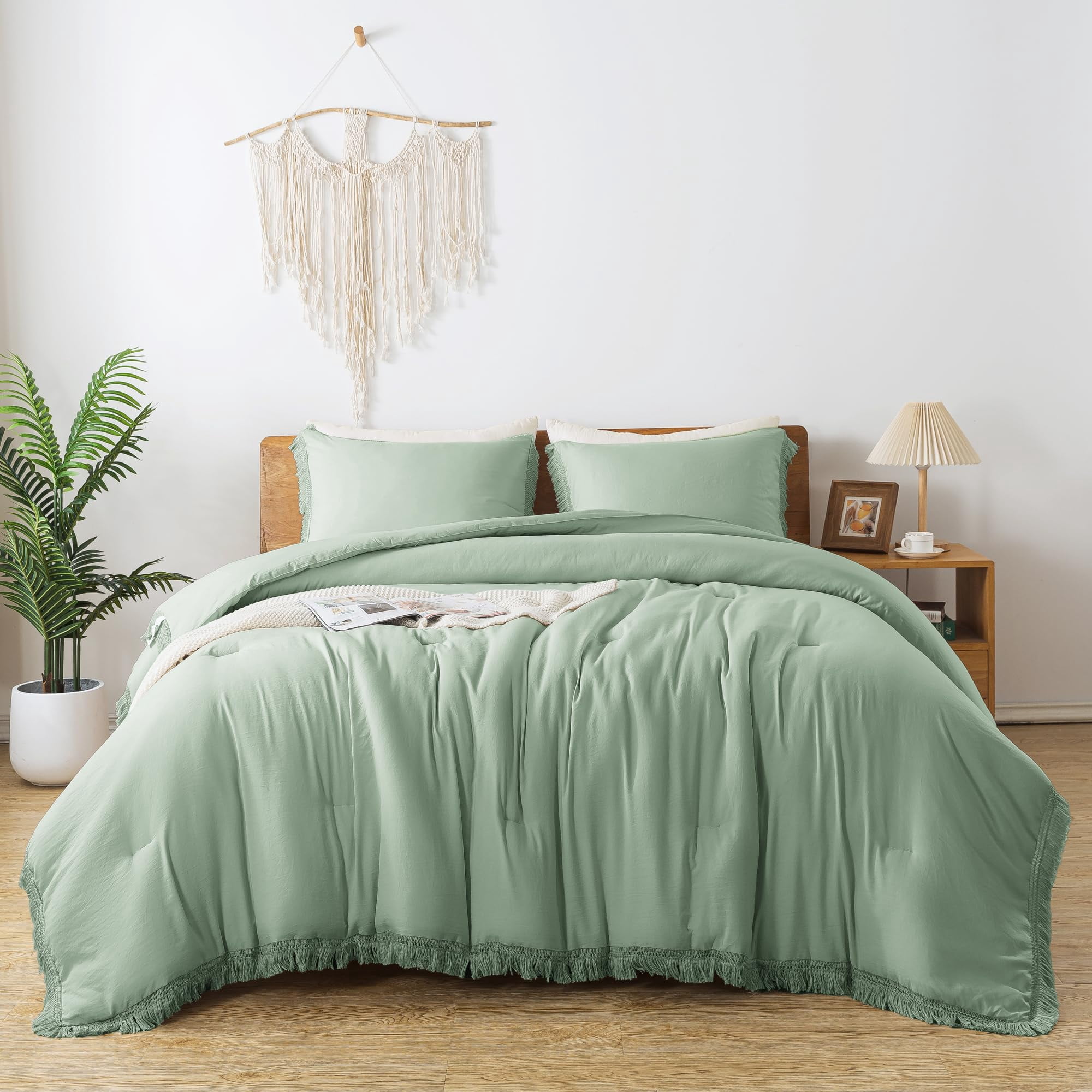 Andency Sage Green Comforter Sets for King Bed, 3 Pieces Soft Cozy Fluffy King Size Bedding Comforter Sets, Boho Tassel All Season Lightweight Down Alternative Bed Set