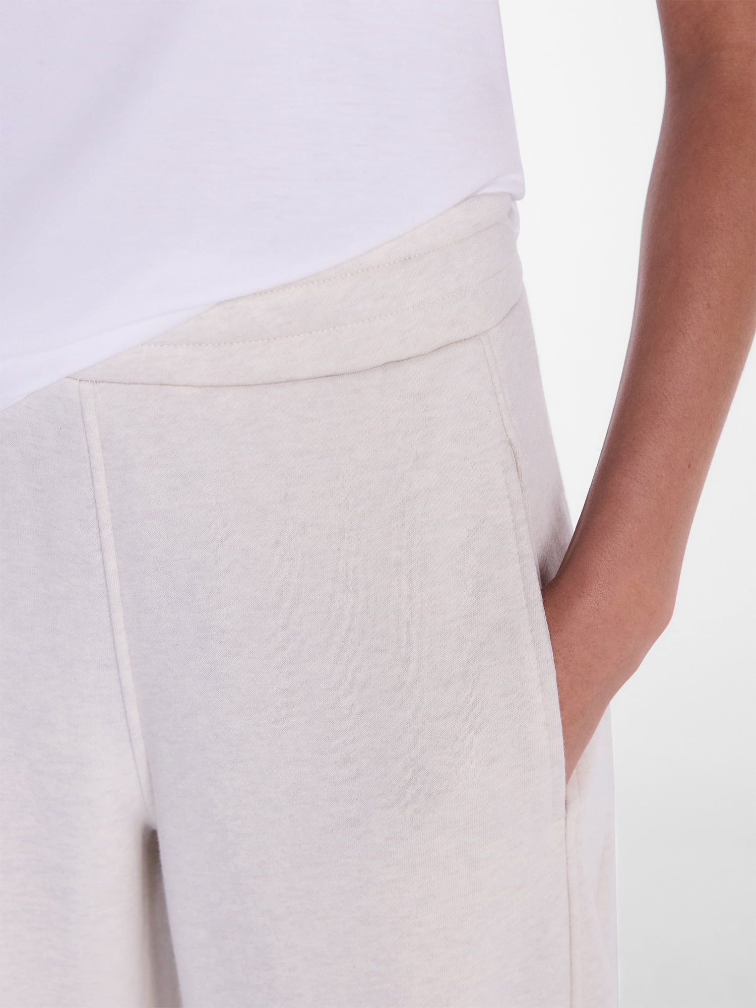 Athletic Works Women's and Women's Plus Barrel Leg Fleece Pants, 28.5" Inseam, Sizes XS-4X