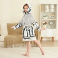thumbnail image 4 of FORMRS Niños Bathrobe Unisex Hooded Robe Soft Plush Pajamas Sleepwear, Size 7-9T, Cute Puffin, 4 of 7