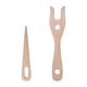 thumbnail image 4 of Kit de 2 piezas de tenedor de tejer y aguja de ojo, tenedor Lucet de madera para niños, hecho a mano Marrón, 4 of 9