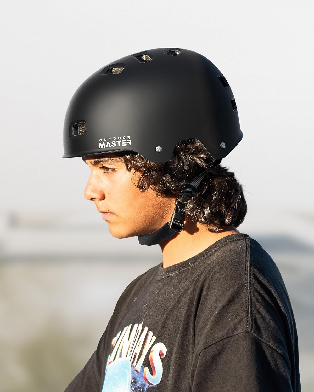 OutdoorMaster Skateboard Cycling Helmet photo 4