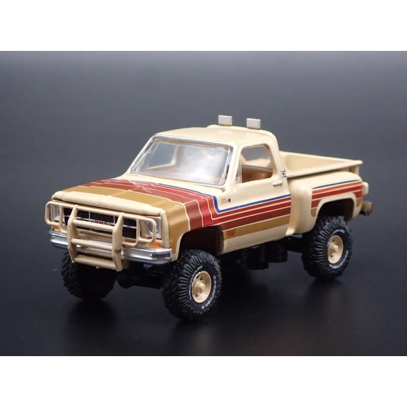 Open Box 1976 76 GMC HIGH SIERRA 15 PICKUP TRUCK 4X4 SQUAREBODY FOX 1/64 SCALE MODEL CAR