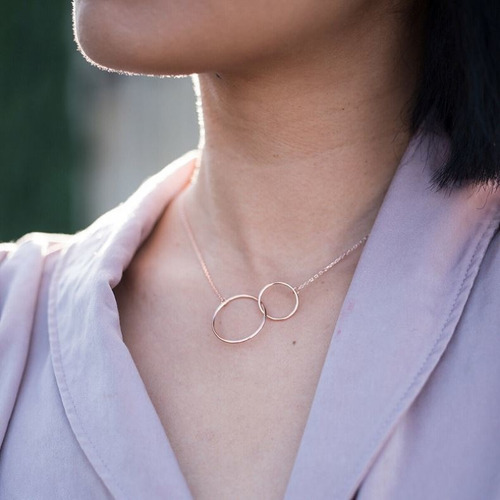 Women Two Interlocking Infinity Circles Pendant Necklaces - image 2 of 6