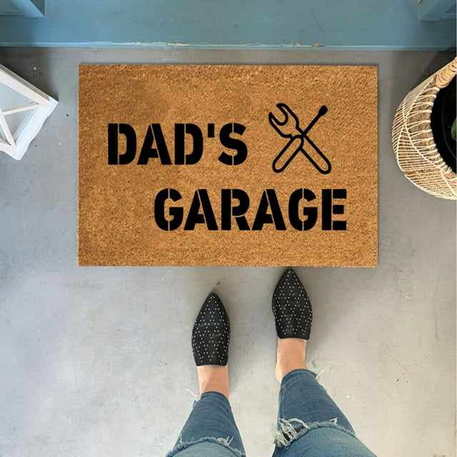 Dad Joke Loading Doormat B – Souew Funny Father's Day Welcome Mat for Dad, Humorous Door Mat with Character, Indoor/Outdoor Rug for Guys Gift