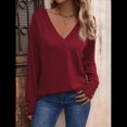 thumbnail image 4 of Camisa de Larga para Mujer, Atuendos de Otoño, Ropa Informal Elegante, Blusa Tipo Túnica con Cuello en V y Botones. Vino Tinto XL, 4 of 8