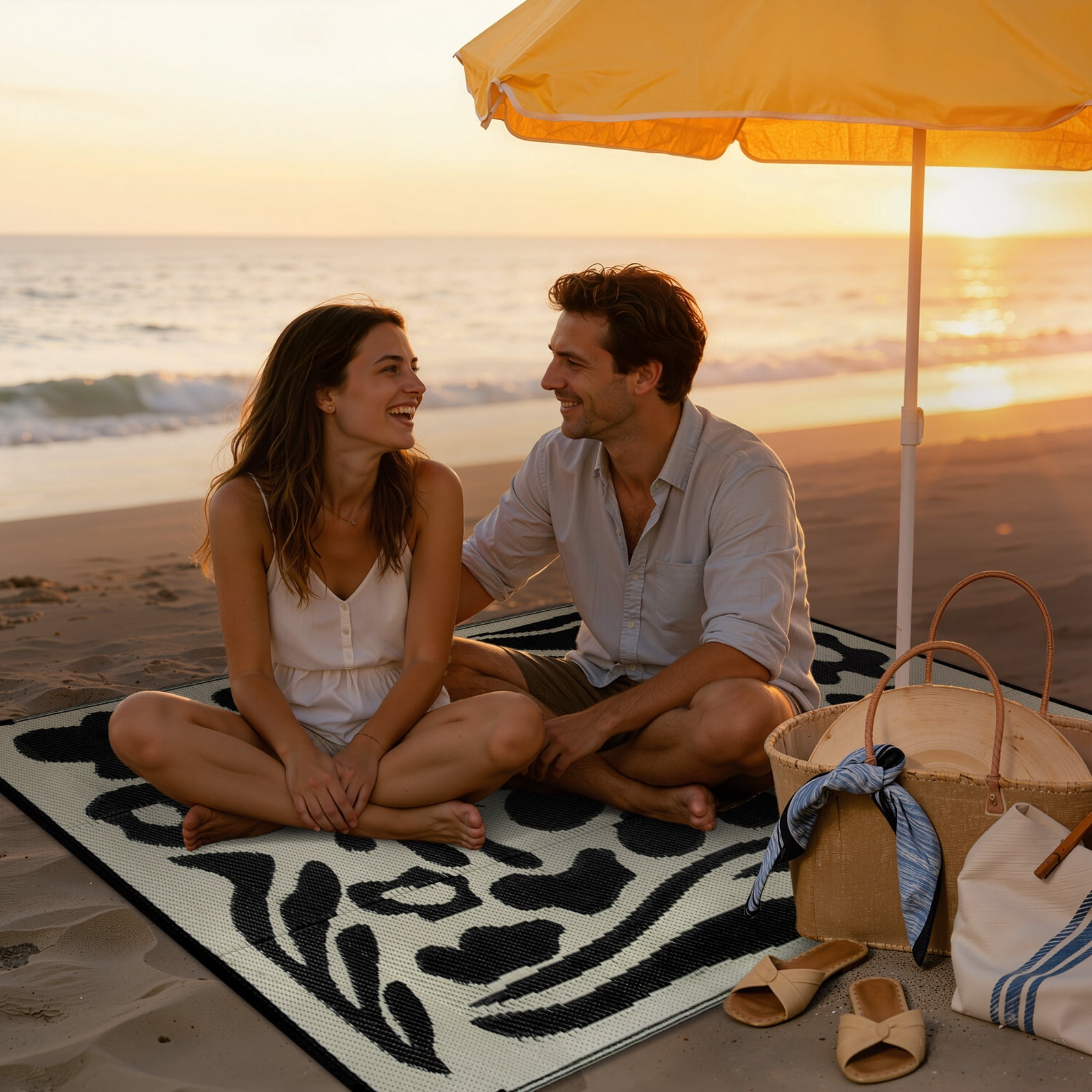 Lahome Waterproof Outdoor Rug 4'x6', Reversible Plastic Straw RV Camping Mat - Portable Abstract Flower Patio Carpet for Deck, Backyard, Balcony, Garden (Black & White)