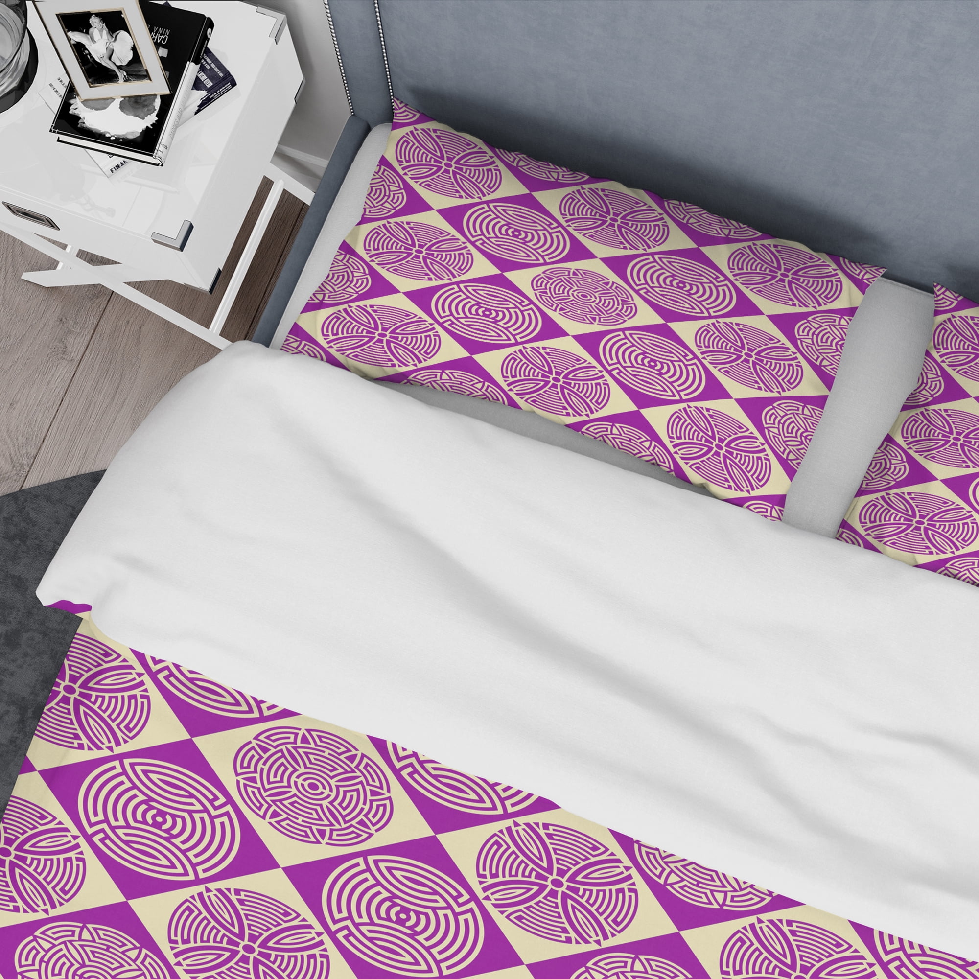 Designart 'Retro Abstract Pattern Design I' Mid-Century Modern Duvet Cover Set