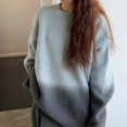 thumbnail image 4 of Chandail Ample Doux pour Femmes Automne et Hiver Col Rond Dégradé style Paresseux, 4 of 5