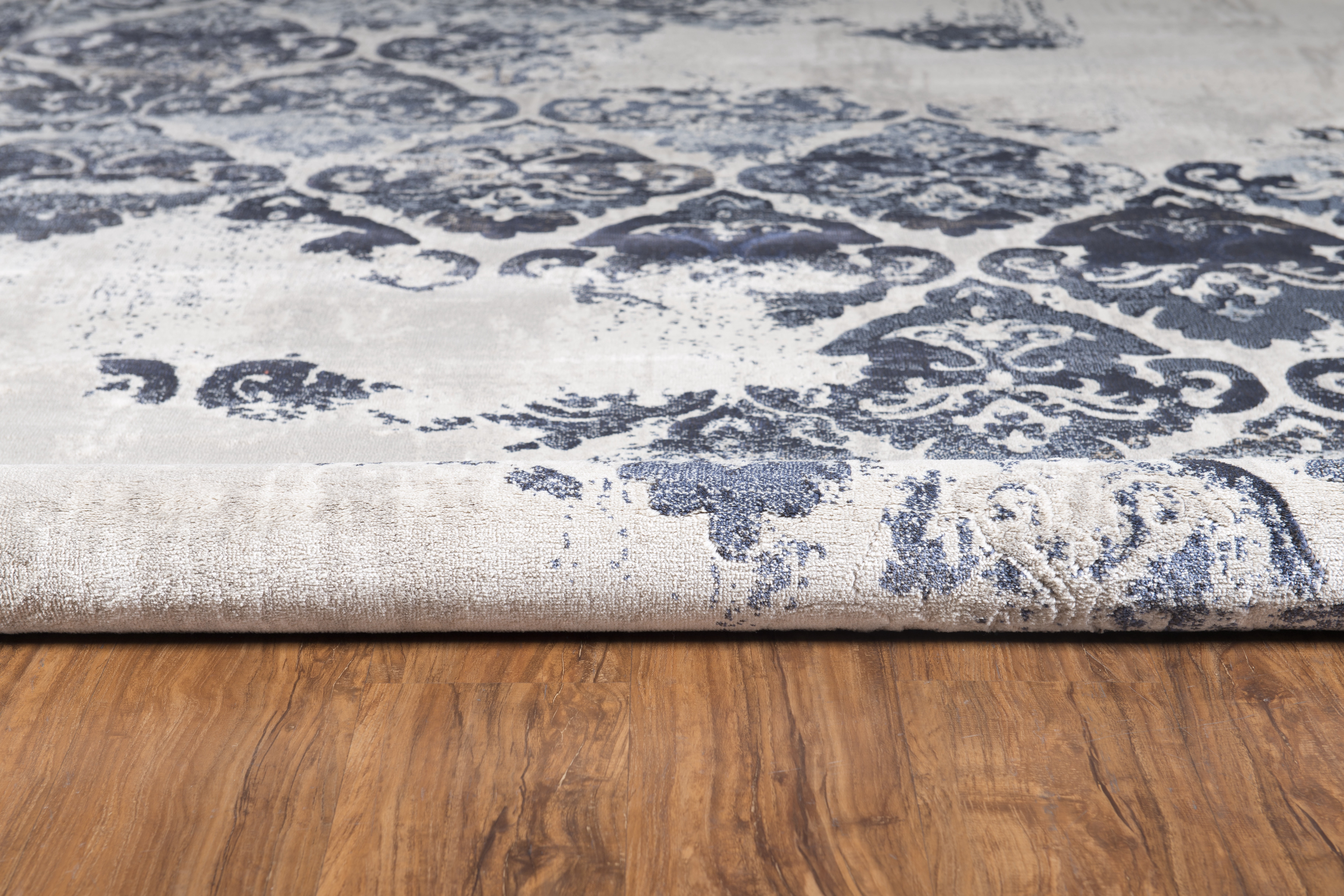 Jewel Clara Beige Navy Area Rug 5x7.6 Powerloomed 100% Polypropylene