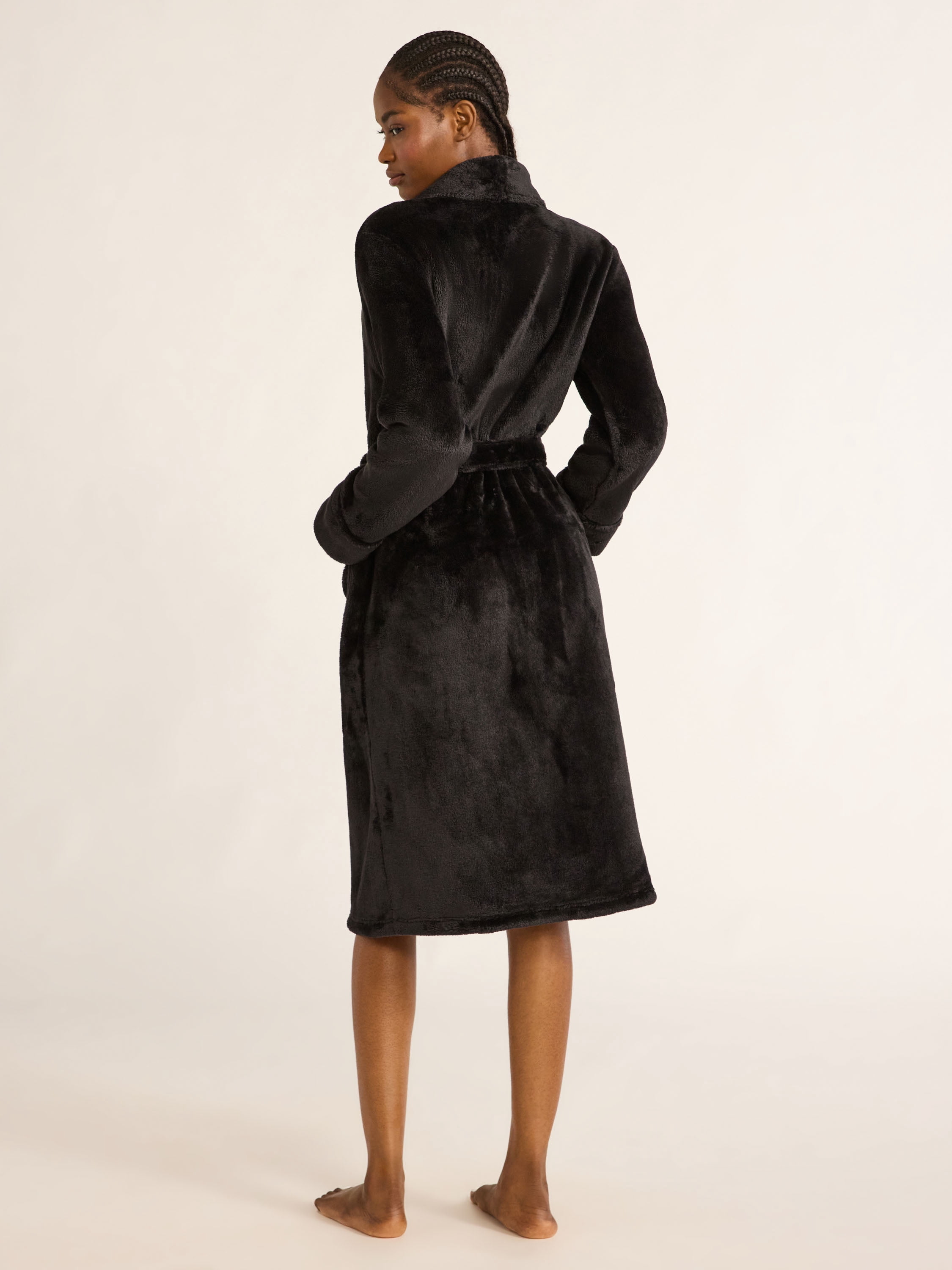 Joyspun Women's Plush Robe, Sizes S to 3X