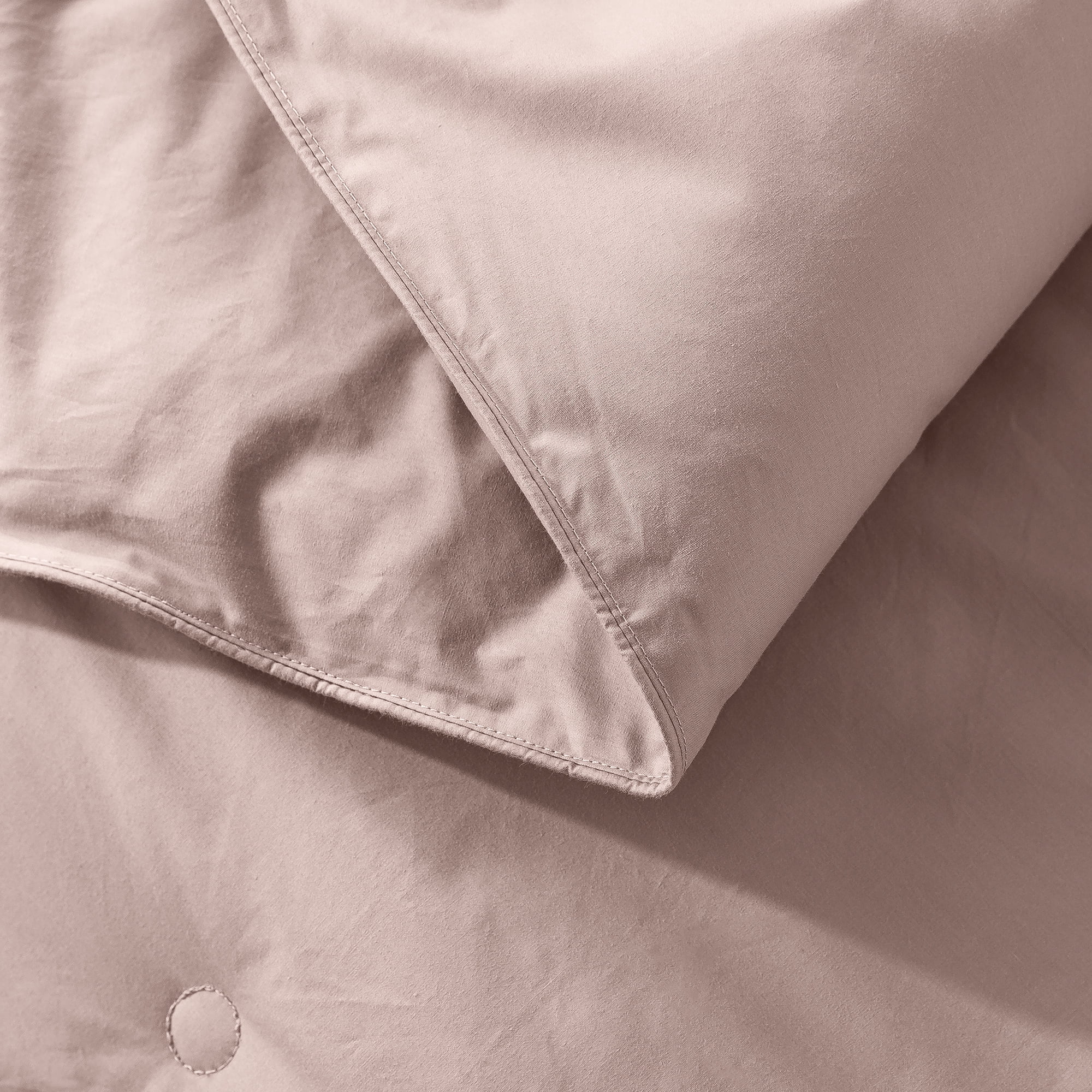 Royal Velvet Tufted Down Alternative Comforter King - Blush