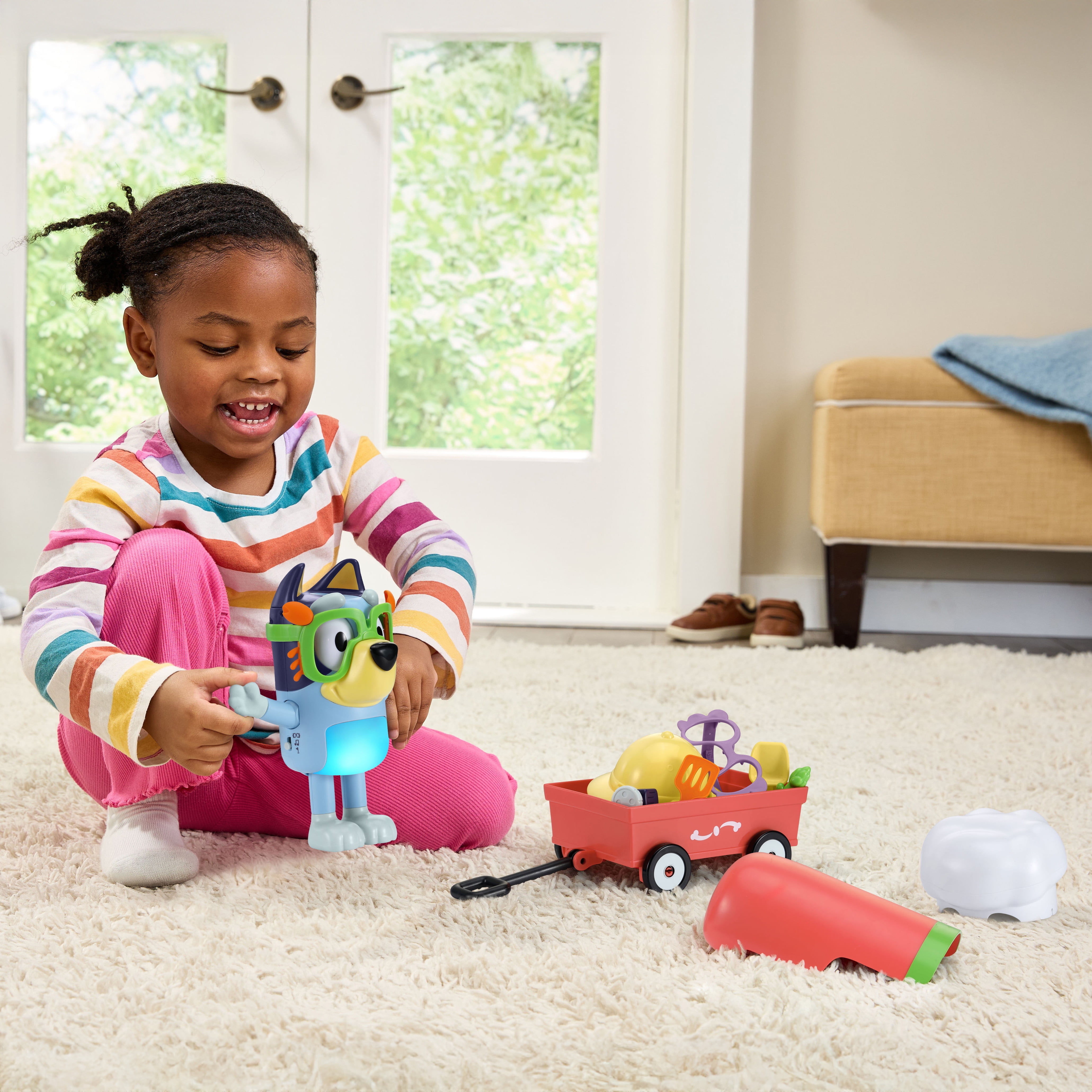 VTech® Bluey Dress-Up Bluey with Dress-Up Accessories and Wagon - English Version, 3-6 Yrs, VT BLUEY DRESS UP EN