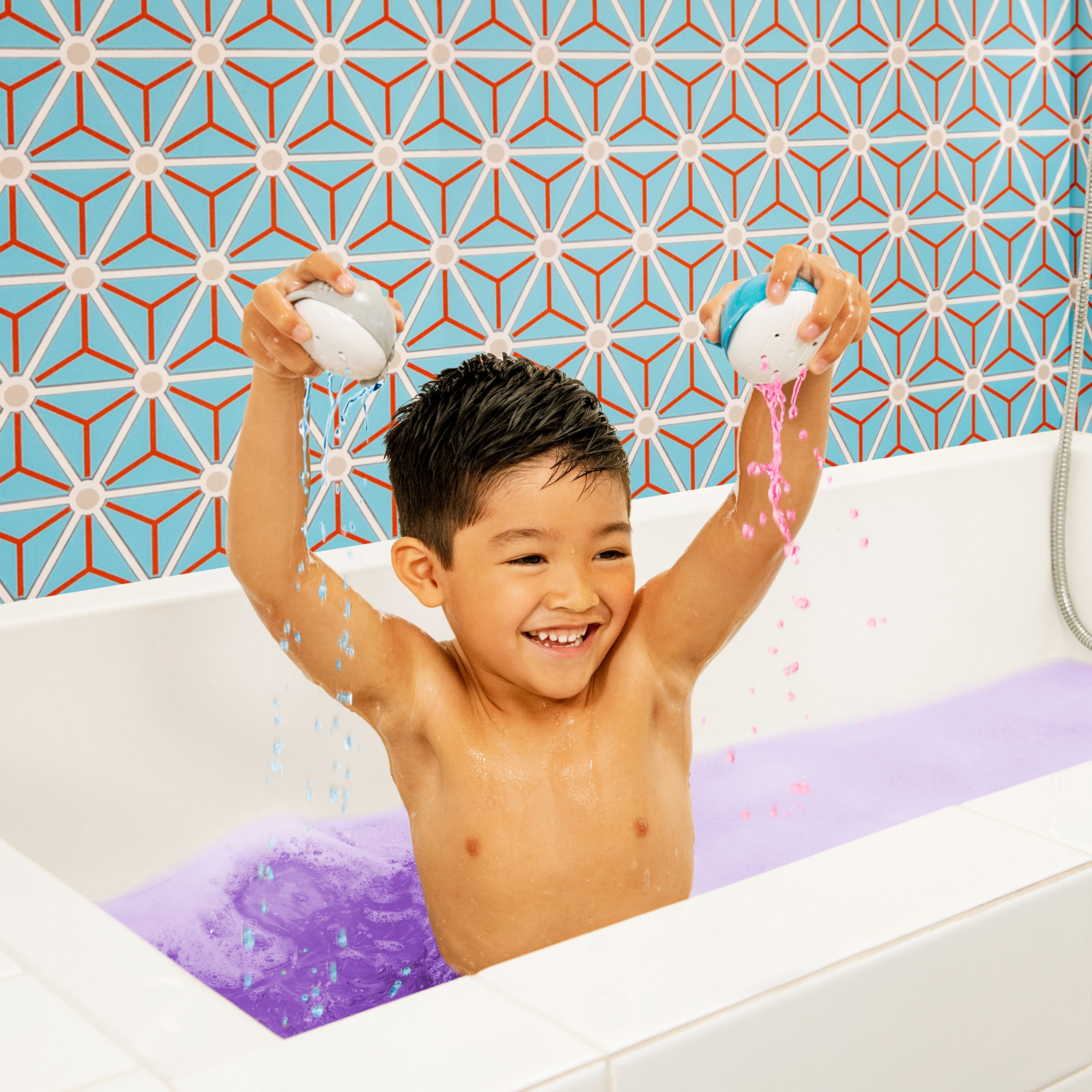 Munchkin® Color Buddies™ Bath Bombs Toy, Includes Refills, Multi-Color