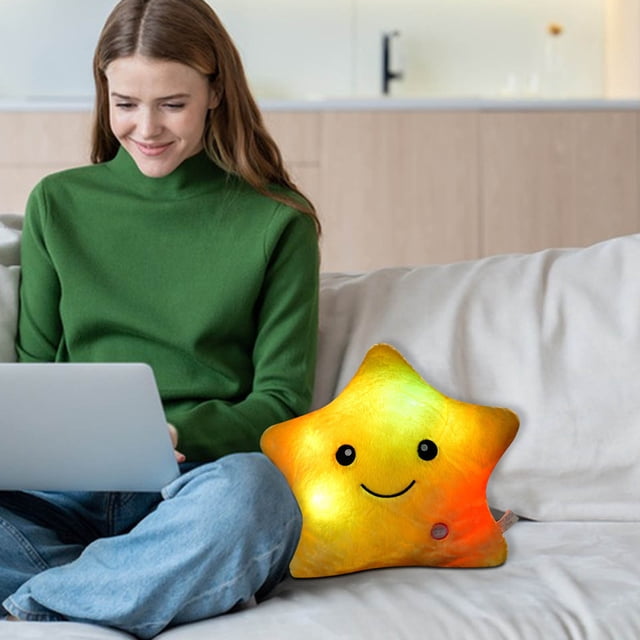 Fiudx Almohada de Estrella Brillante, Peluche de Pentagrama Colorido, Tela Suave, Pieza Decorativa Versátil, Lavable a Máquina, Ideal para Relajarse y Dormir, Regalo Ideal.
