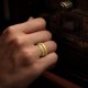 thumbnail image 5 of Anillo King Will Intertwine de acero inoxidable dorado de 8 mm para hombre, 5 of 7