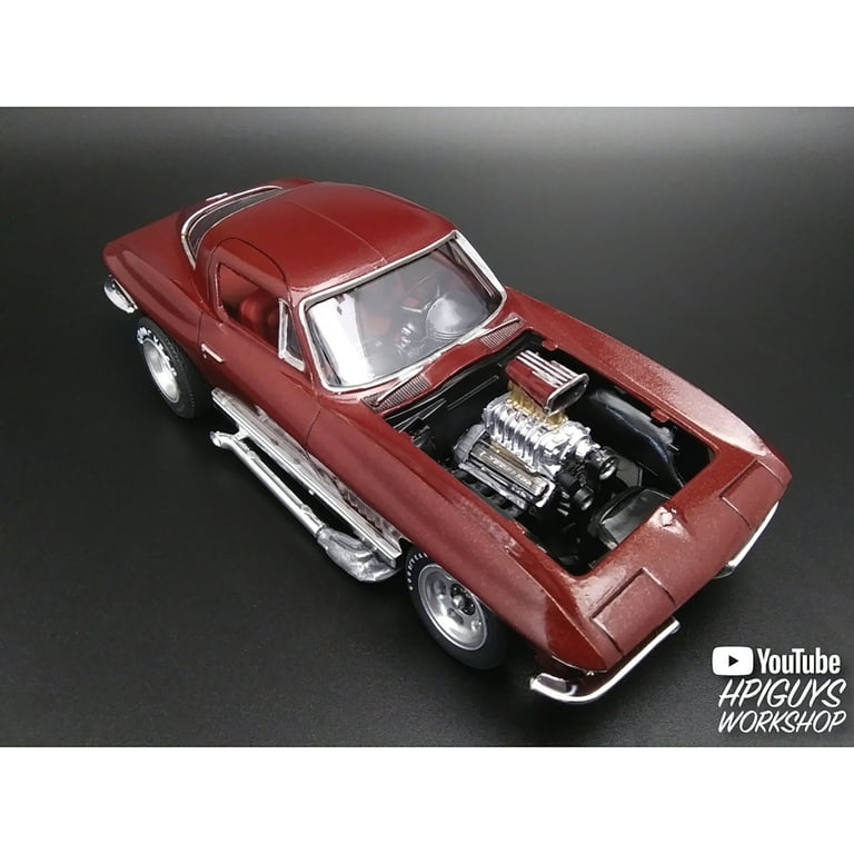 MPC: 1:25 Scale Model Kit - 1967 Chevy Corvette Stingray