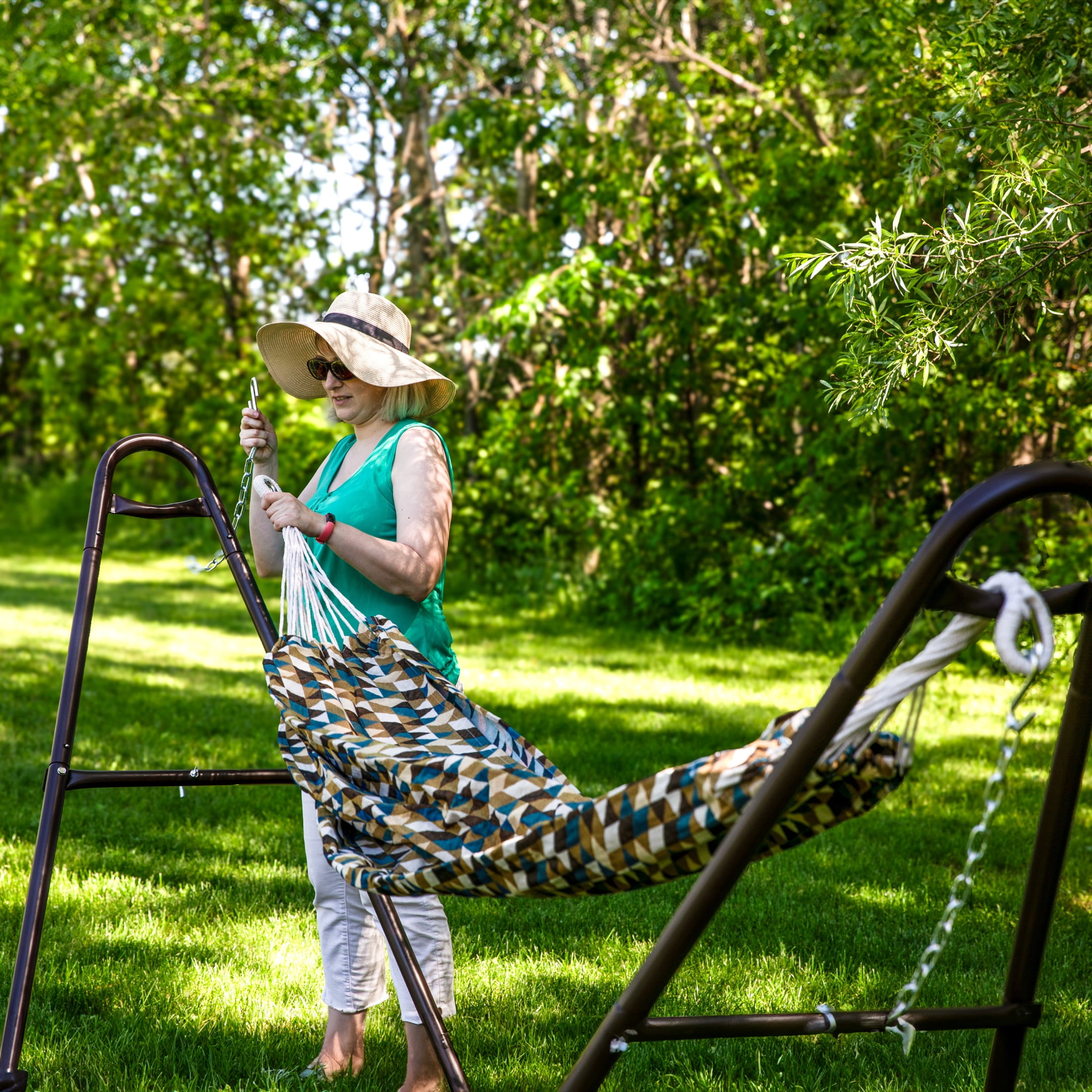 Sunnydaze Outdoor Jacquard Double Hammock - Geometric Jumble