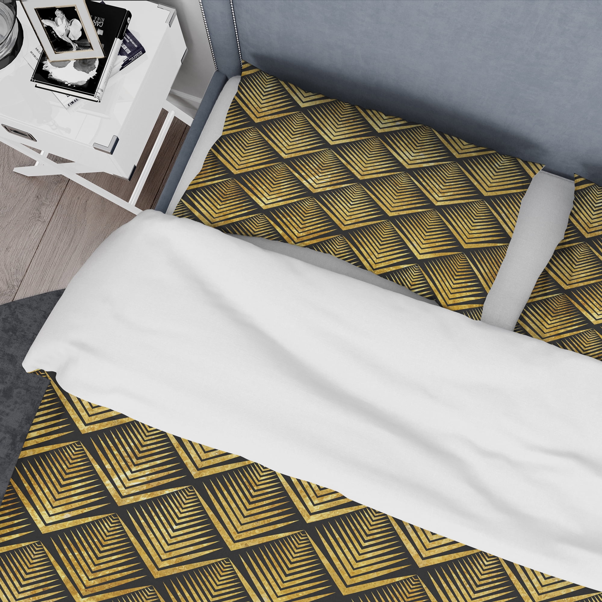 Designart 'Art Deco Seal pattern' Mid-Century Modern Duvet Cover Set