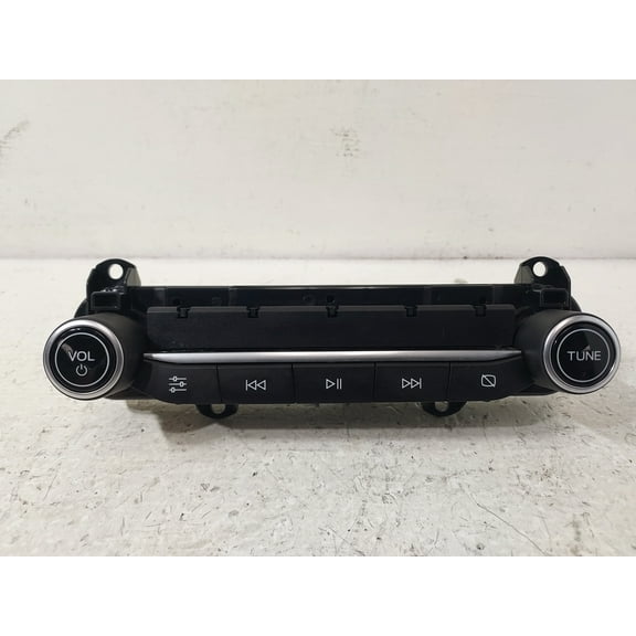 Pre-Owned 2021-2022 Ford EcoSport Radio Control Panel OEM LKQ - Verify Specific Vehicle Fitment In Description - (Good)