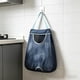 thumbnail image 4 of Soporte de pared para bolsas de plástico – Almacenamiento de bolsas de malla para bolsas de cocina, de la compra y de basura – Organizador que ahorra espacio con carga superior y extracción inferior., 4 of 6