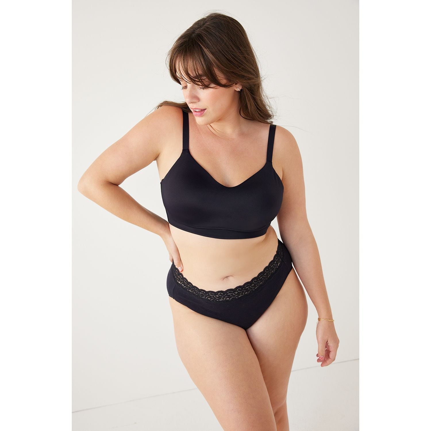 Vanity Fair Lingerie Women's Underwear, Flattering Lace Hi-Cut Brief Panties, Sizes M - 2XL