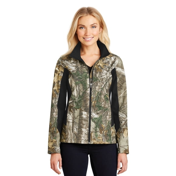 Port Authority® Ladies Camouflage Colorblock Soft Shell. L318C Realtree Xtra/ Autoridad Portuaria L318C