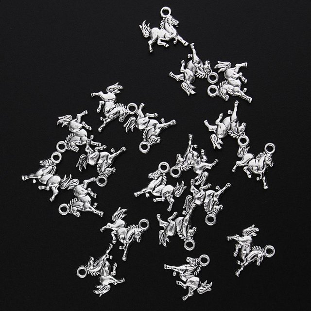 10 Unids Forma Animal Charm Colgante De Unisex Joyería De Moda Fabricación De Accesorios Colgante Caballo Salvador Dali Encantos de plata antiguos