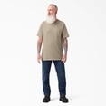 thumbnail image 3 of Playera Dickies para hombre con tecnología de enfriamiento, talla grande 3X, color arena del desierto, 3 of 4