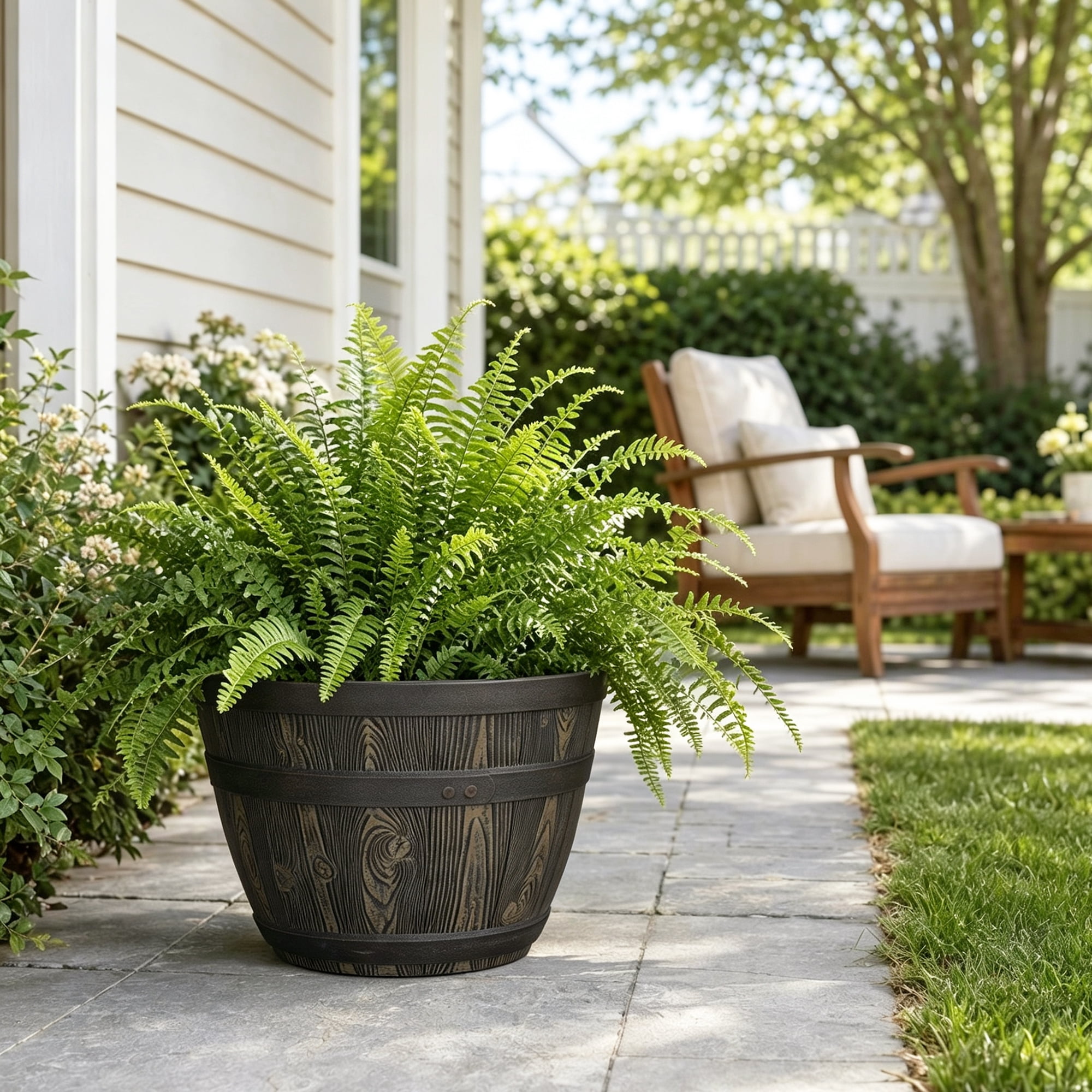 Better Homes & Gardens Whiskey Barrel Round Recycled Resin Planter, Brown, 19.9 in x 19.9 in x 13 in