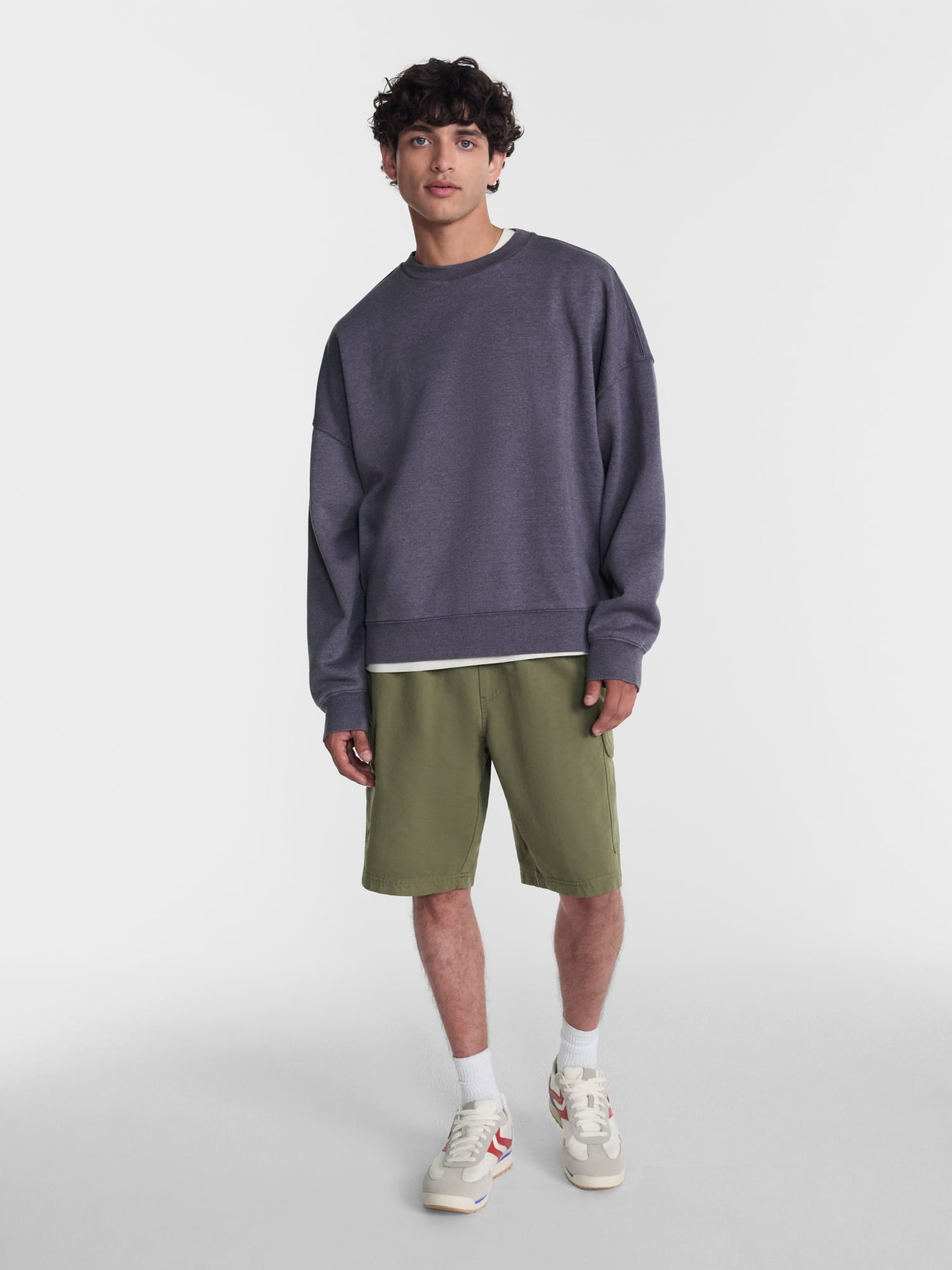 No Boundaries Crewneck Fleece Sweatshirt with Long Sleeves, Men's XS-4XLT