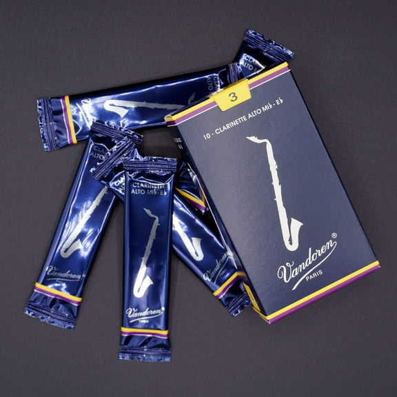 Vandoren Alto Clarinet Traditional Reeds Strength #2; Box of 10