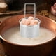 thumbnail image 5 of Colador colgante de malla de acero inoxidable para ollas, mini freidora, olla de sopa con pinzas y tapa para 1-2, 5 of 8