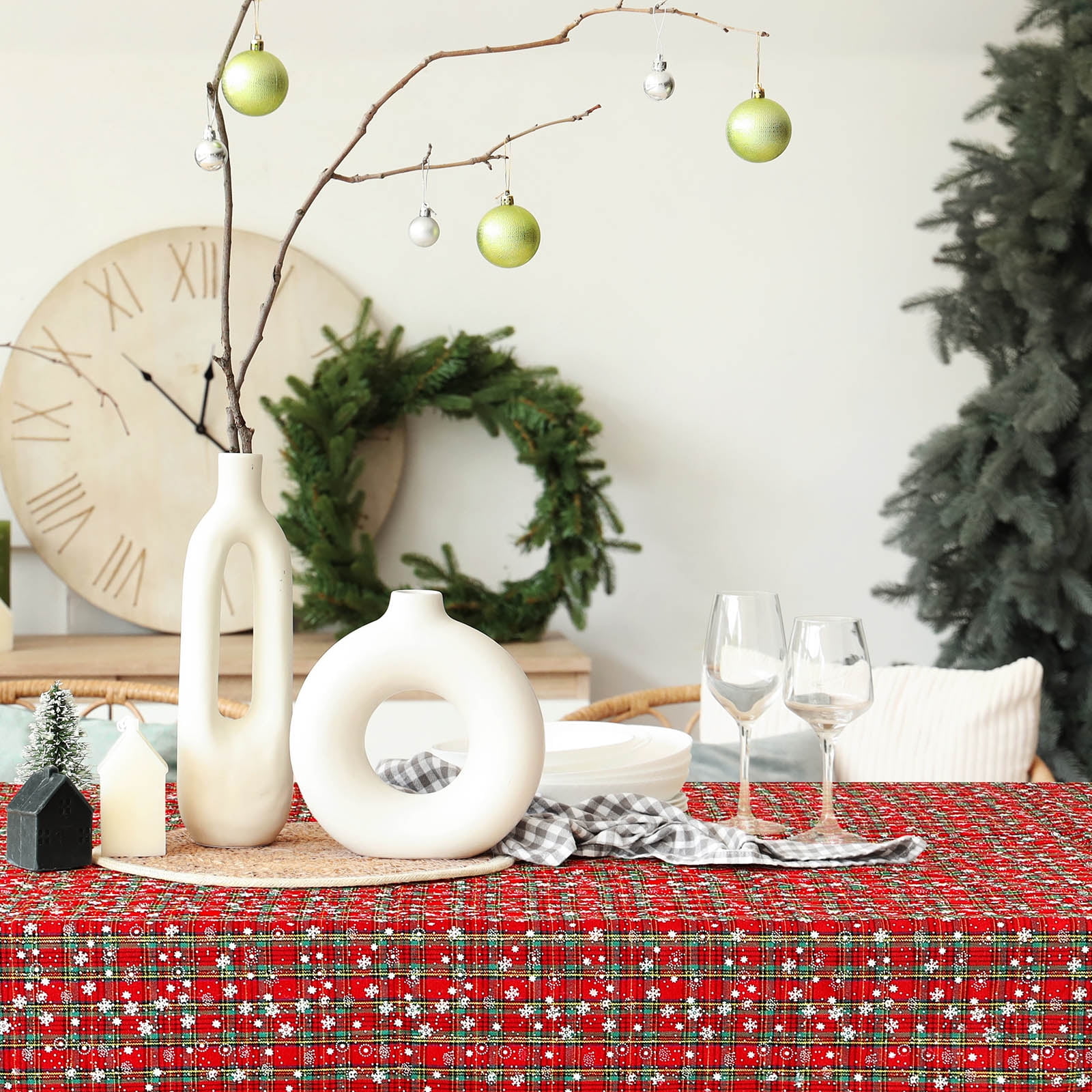Christmas Plaid Tablecloth with Snowflake Pattern, 100% Terylene Waterproof Table Cover for Holiday Parties 59 x 86.6in