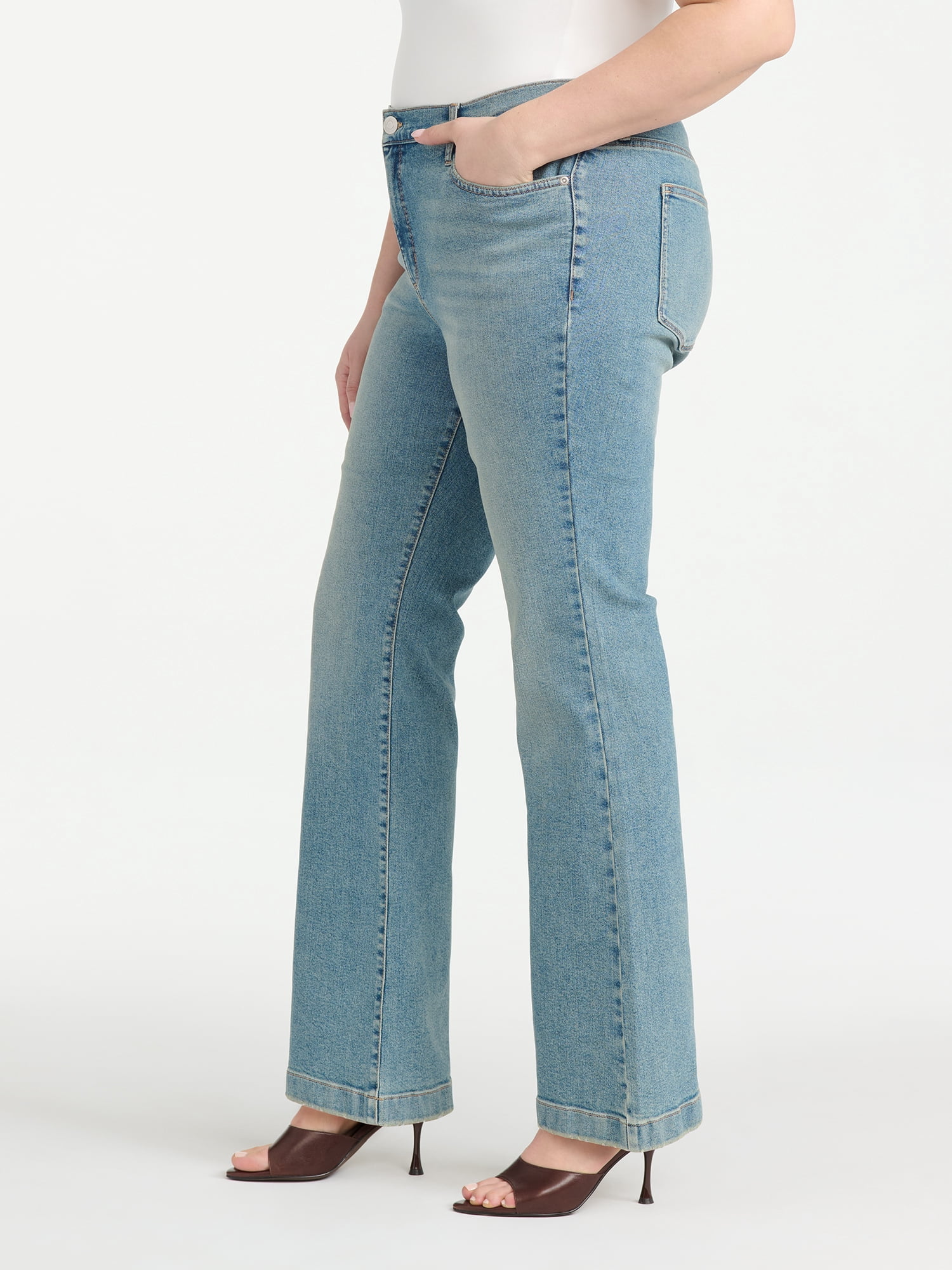 Sofia Vergara Women's Plus Size Melissa High Rise Flare Sizes 14W-26W