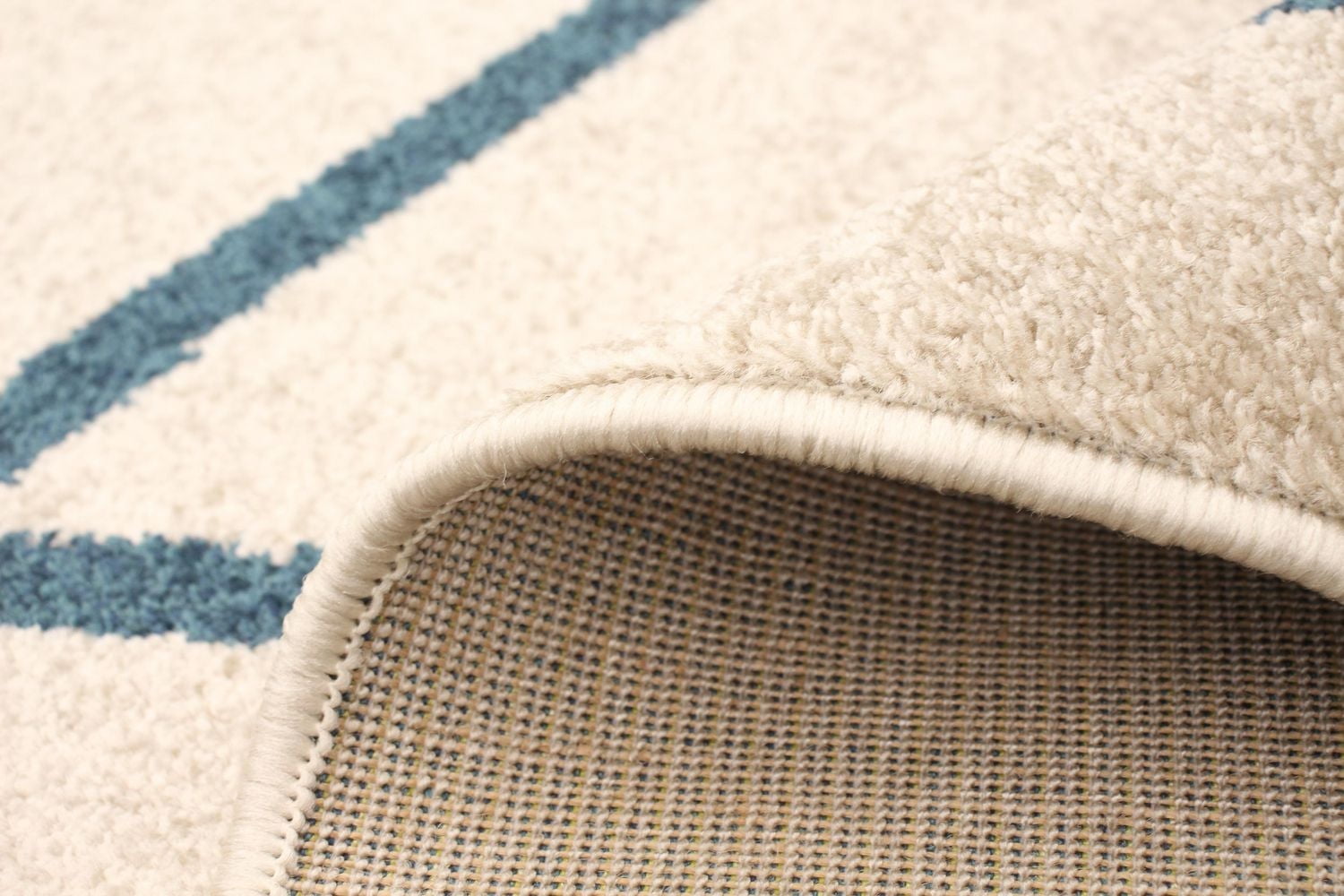 Tapis d'Interieur ECARPET Géométrique pour Salon et Chambre à Coucher Collection Ana