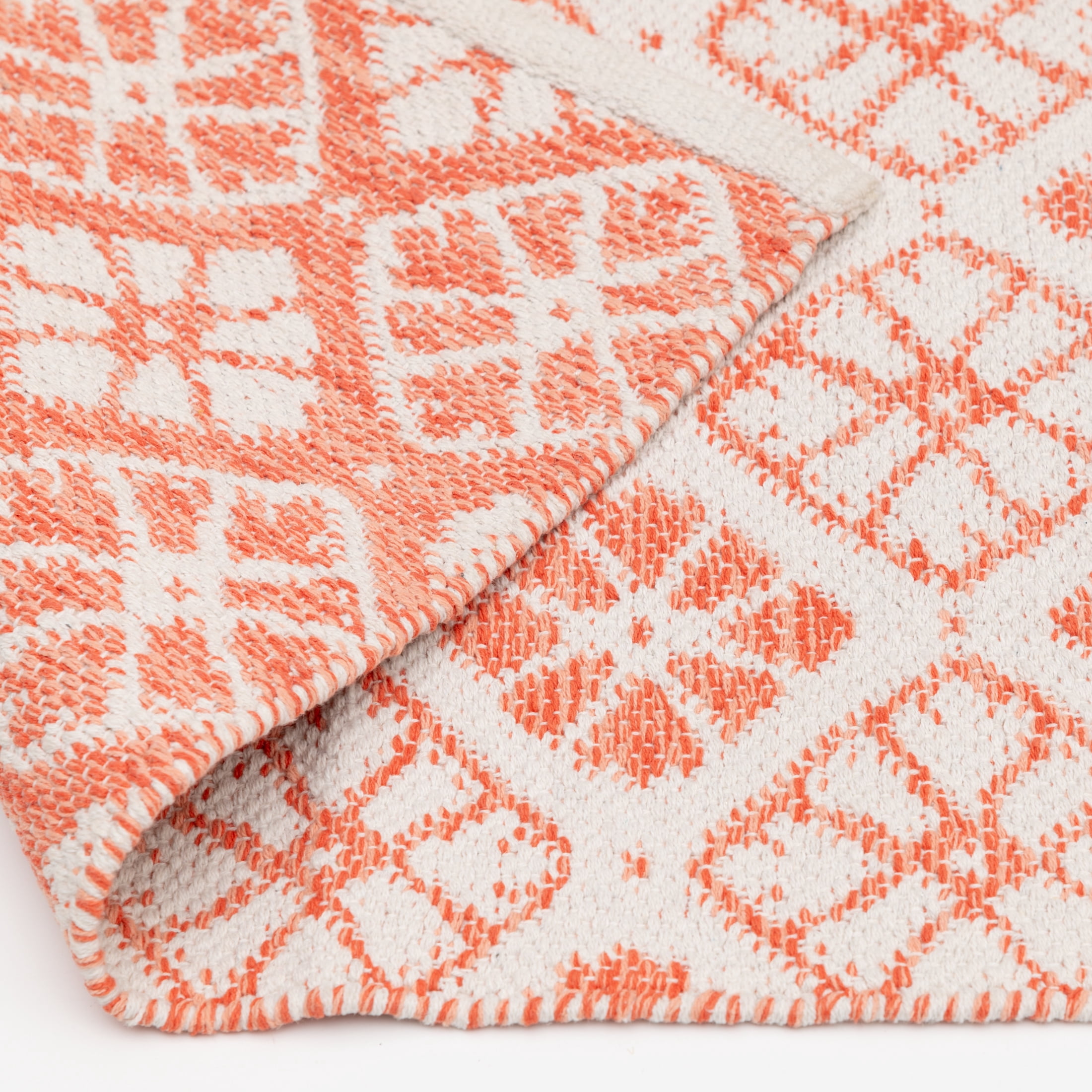 Mainstays by Becky G. & Alejandra Indoor Accent Rug, Orange Tile, 24" x 36"