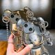 thumbnail image 5 of Estuche para iPhone 13 YONGSHENG Estuche de dibujos animados 3D Oso de Peluche Dorado con Correa de cadena de metal colgante de campana, 5 of 5